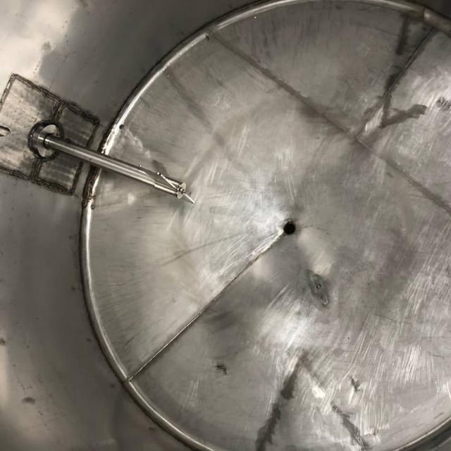 Емкость термос 2700л инв.12587