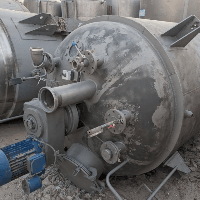 Реактор нержавеющий, объем 4 куб.м е.3605