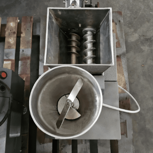 МАК-1  Многофункциональный аппарат кухонный инв.9569