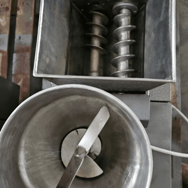 МАК-1  Многофункциональный аппарат кухонный инв.9569