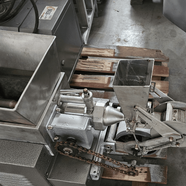 МАК-1  Многофункциональный аппарат кухонный инв.9569