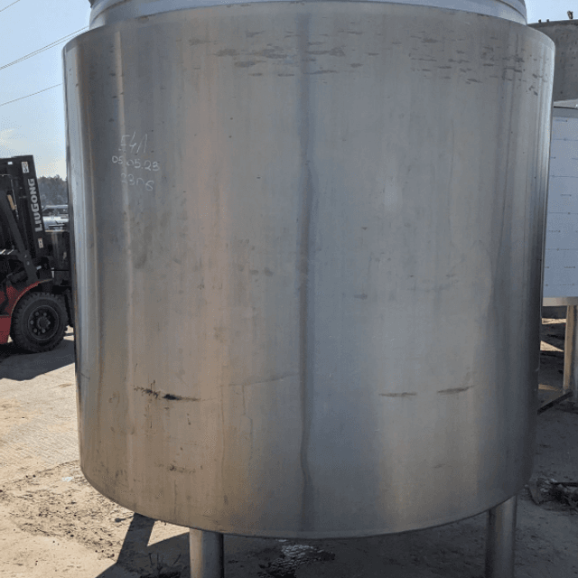 Емкость для дображивания с рубашкой 3,6м3