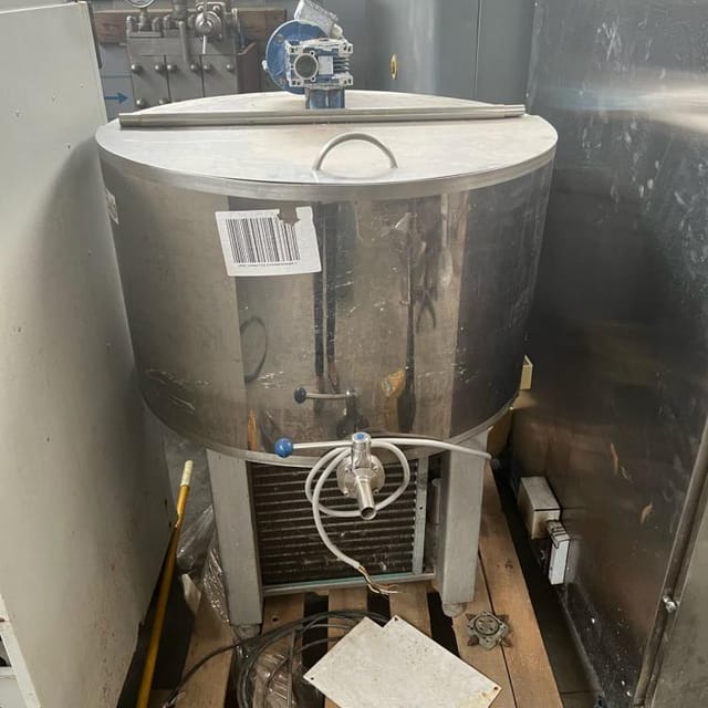 Танк-охладитель 200л инв.14623