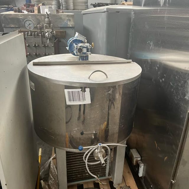 Танк-охладитель 200л инв.14623