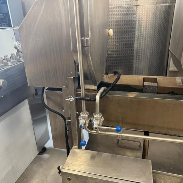 Аппарат производства сыра сулугуни