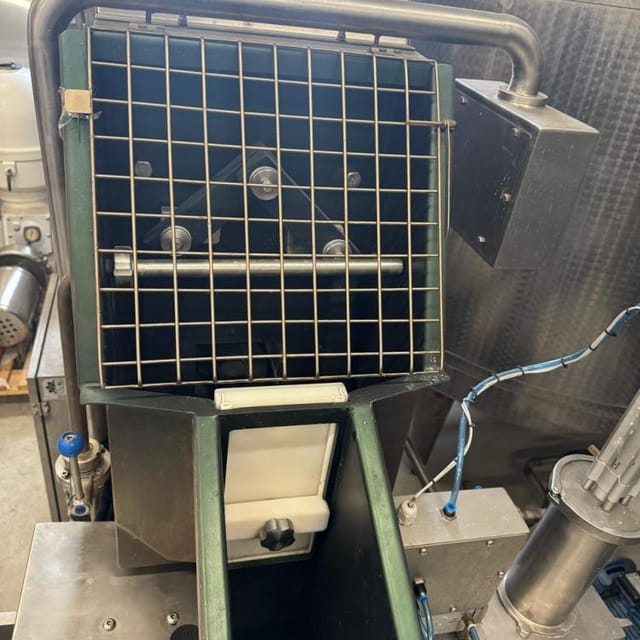 Аппарат производства сыра сулугуни