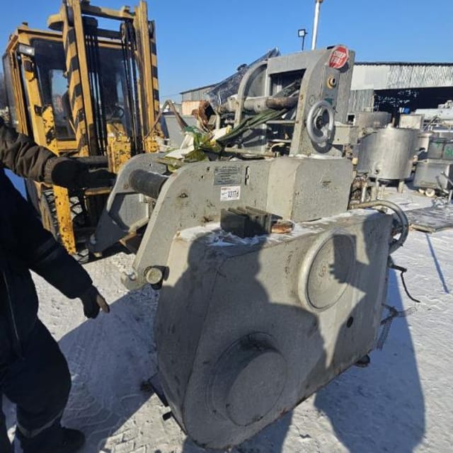 Фасовщик масла М6-АР2 ТМ-10 ЗИД инв.13176