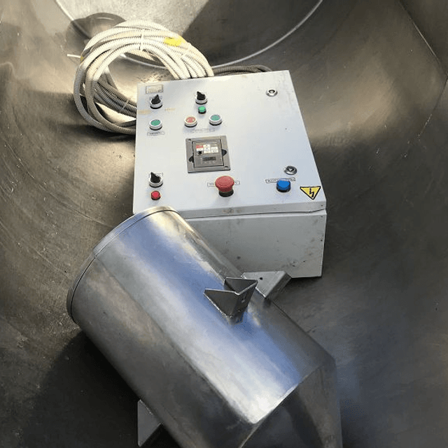 Маслобойка новая 200л с пультом инв.6176