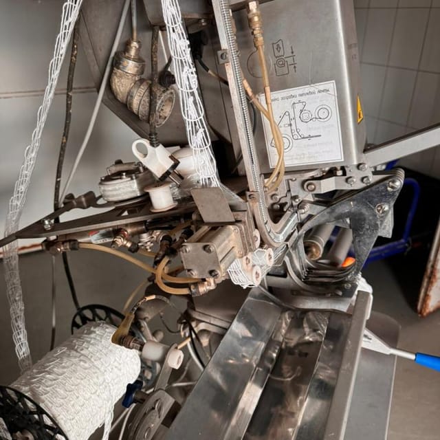 Клипсатор полуавтоматический двухскрепочный КОМПО КН 201