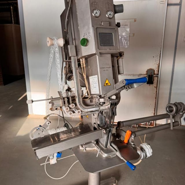 Клипсатор полуавтоматический двухскрепочный КОМПО КН 201