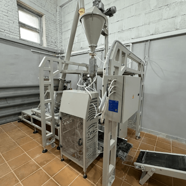 Комплекс Инпак-Дой-Пак упаковка в готовые пакеты дой-пак инв.13281