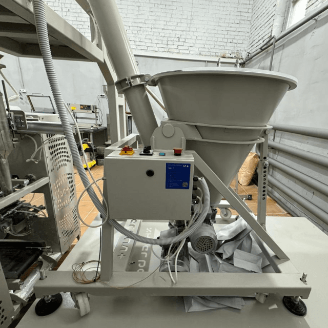 Комплекс Инпак-Дой-Пак упаковка в готовые пакеты дой-пак инв.13281