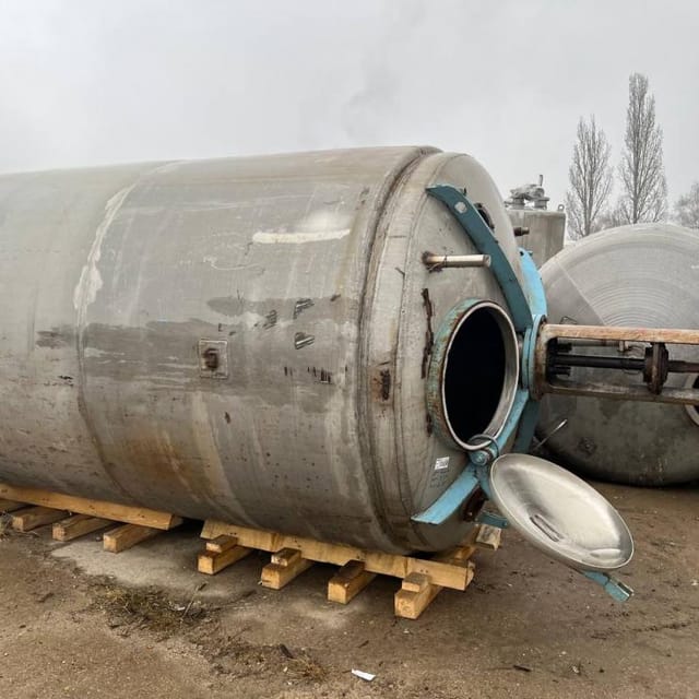 Ёмкость 10 куб.м с рубашкой инв.12658