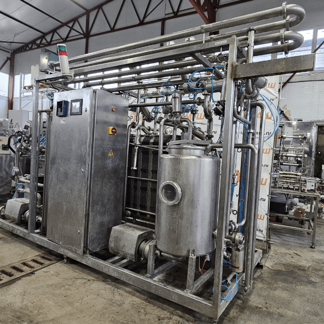 Пастеризатор с выдерживателем 5000л/час инв.11783