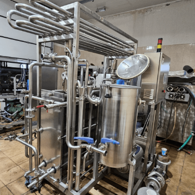 Пастеризатор ВГ-3-ПО автомат с выдерживателем инв.12627