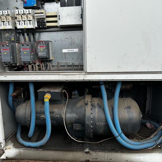 Чиллер 1200кВт по холоду