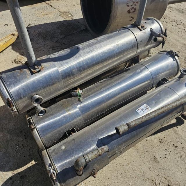 Трубчатый пастеризатор 4 шт.на одной раме инв.13242