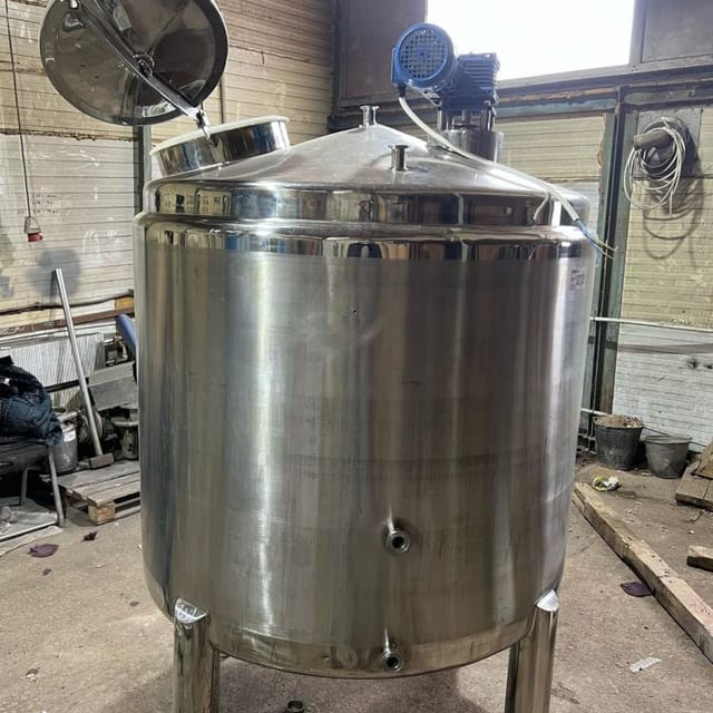 Емкость 1м3 Тесса инв.12175