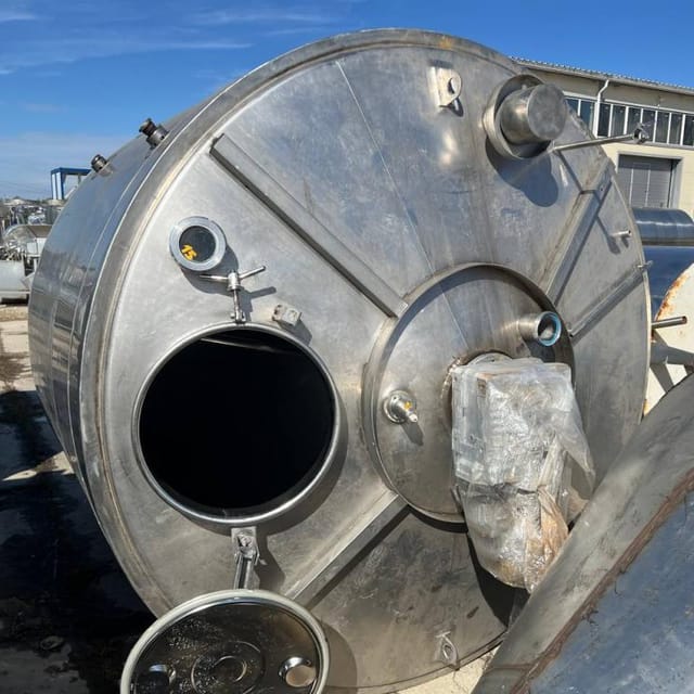 Емкость 6,3 куб.м с рубашкой инв.12665