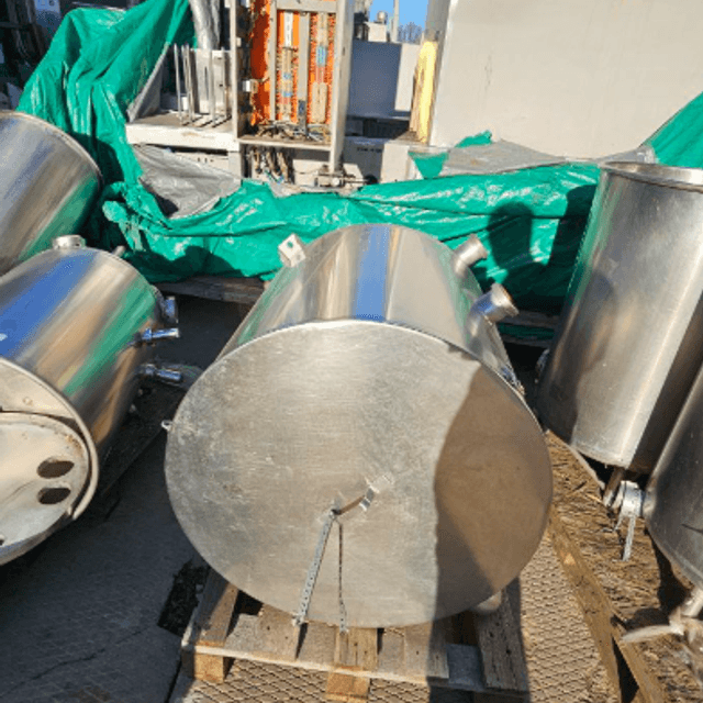 Емкость 400л одностенка инв.13230