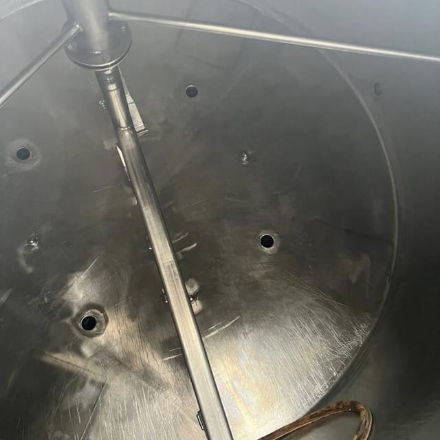 Емкость с рубашкой 3700л инв.12704