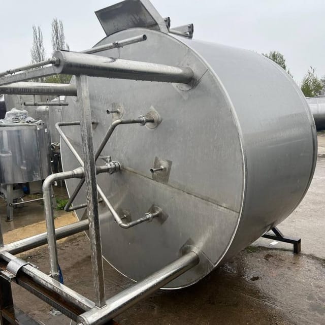 Емкость с рубашкой 3700л инв.12704