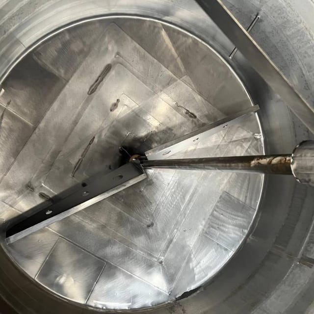 Емкость с рубашкой 3700л инв.12705