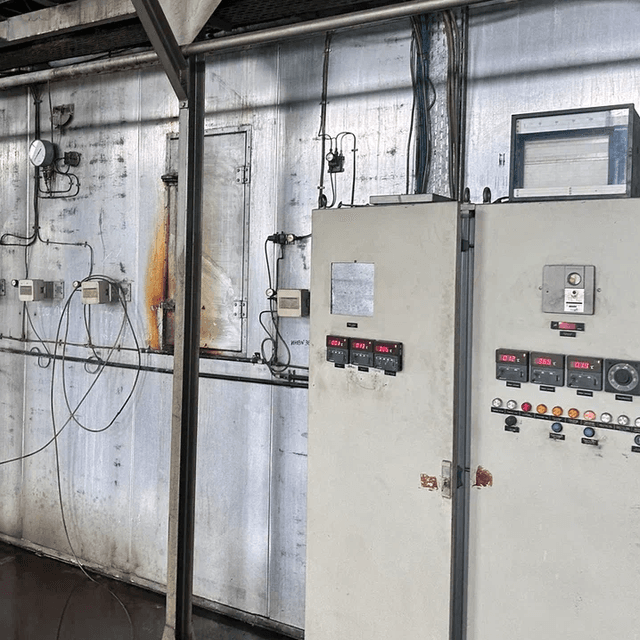 Линия лакировки и литографии жести