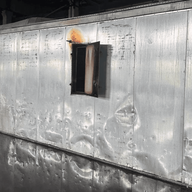 Линия лакировки и литографии жести