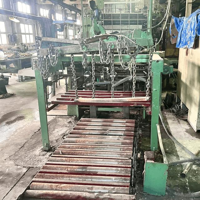 Линия лакировки и литографии жести