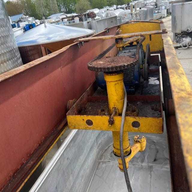 Ванна сырная Д7-ОСА 2500л с лирами инв.12712