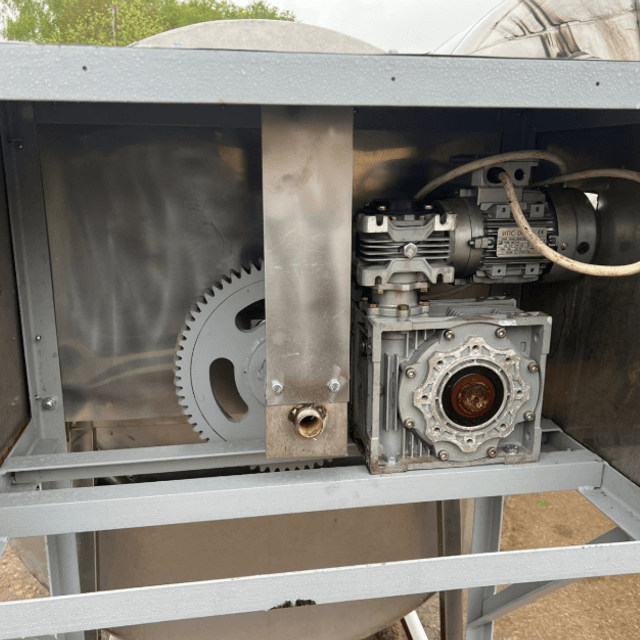 Охладитель творога УПТ Митрофанова инв.12686