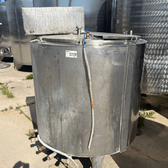 Емкость ОЗУ-630л инв.12729