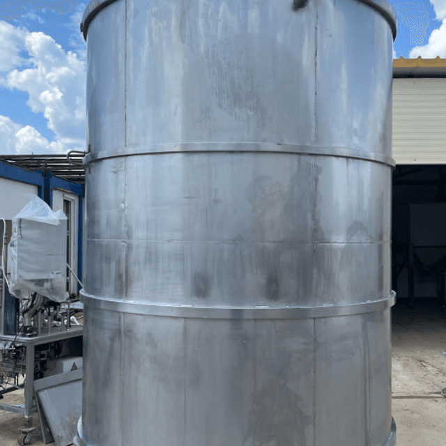 Емкости нержавеющие, объем 7 куб.м е.3701