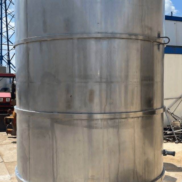 Емкости нержавеющие, объем 7 куб.м е.3701