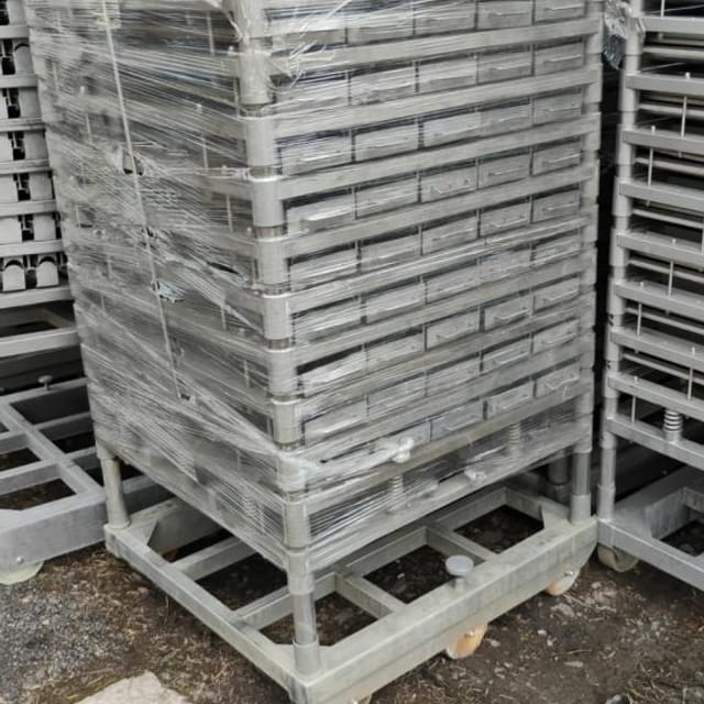 Стеллаж для прессования на 55 форм №5