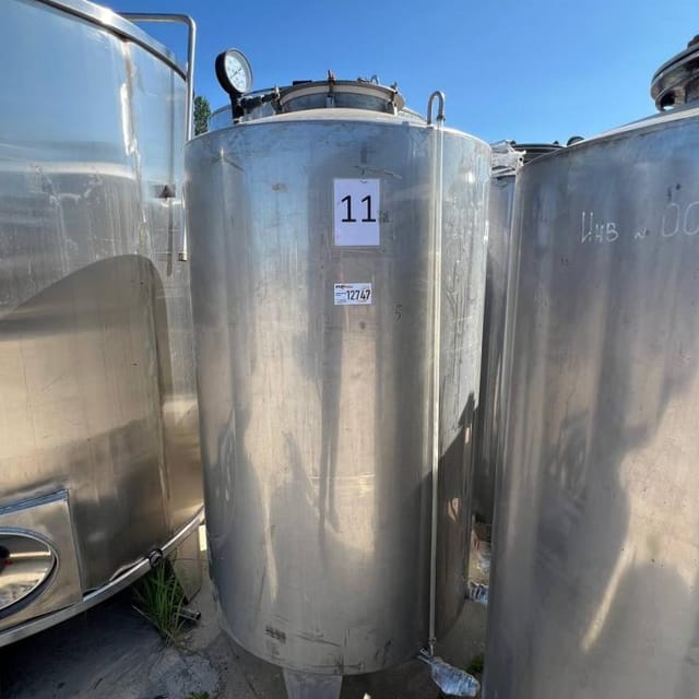 Емкости 1,1 куб.м одностенки инв.12744