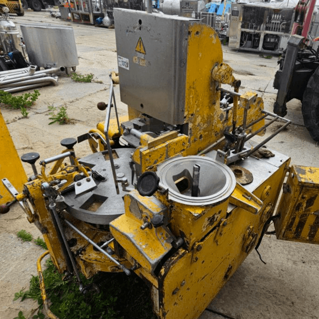 Фасовщик творога М6-АР2Т инв.13128