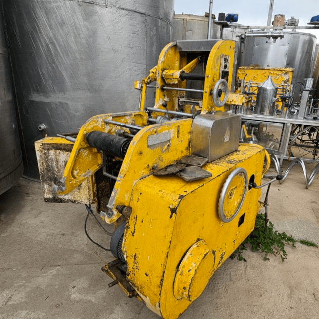 Фасовщик творога М6-АР2Т инв.13128