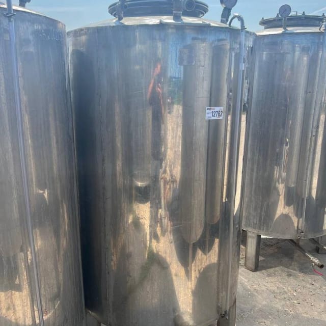 Емкости 1000л инв.12778