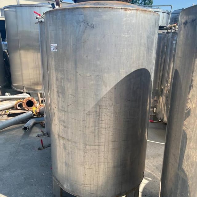 Емкости 1000л инв.12778