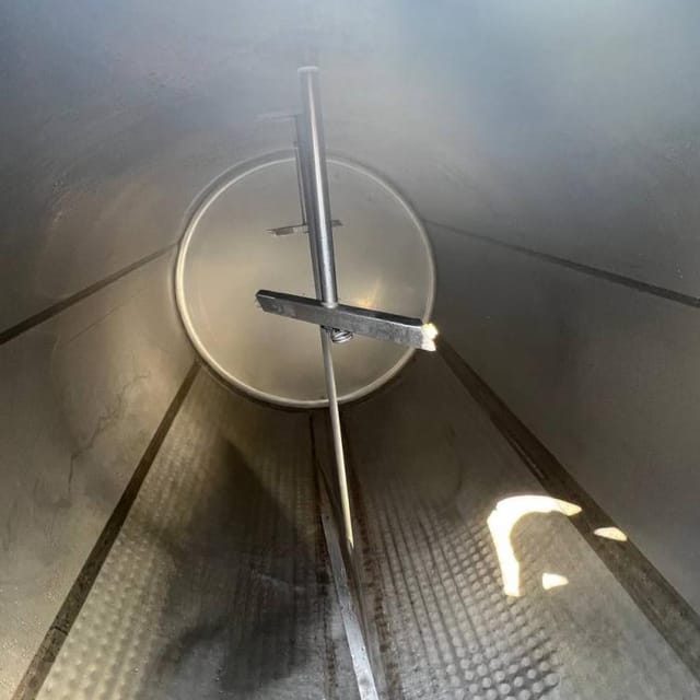 Танк охладитель FreshMilk 4000л инв.12787