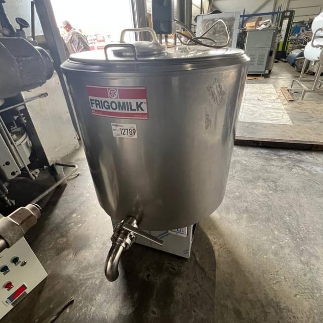 Танк охладитель  Frigomilk 200л инв.12789