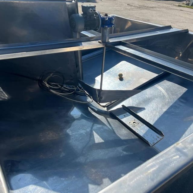 Ванна 2,5м3 открытого типа инв.17292