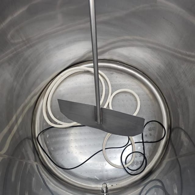 Емкость 500л. с мешалкой инв.12994