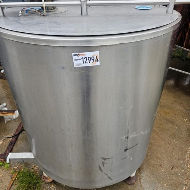 Емкость 500л. с мешалкой инв.12994