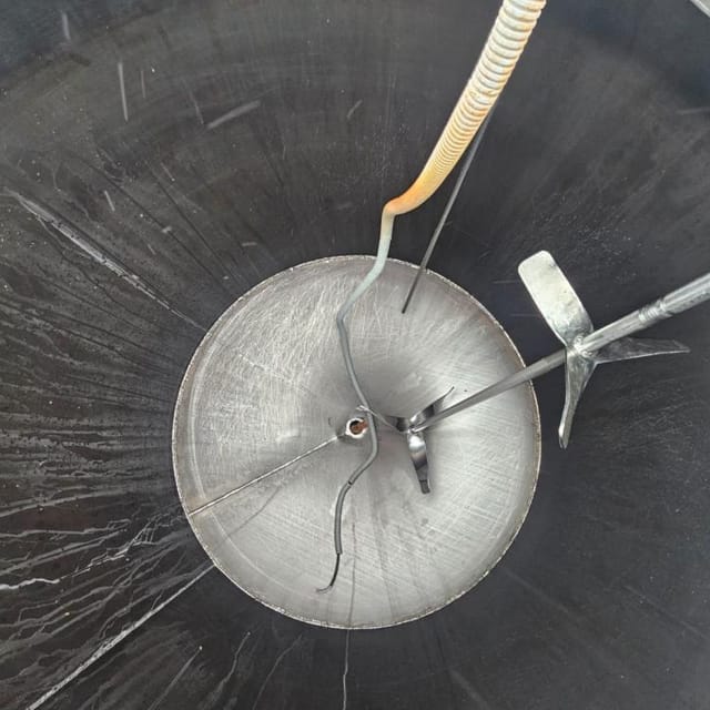 Емкость 350л. с мешалкой инв.13000