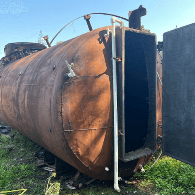 Емкость би-метал 63 куба инв.12951