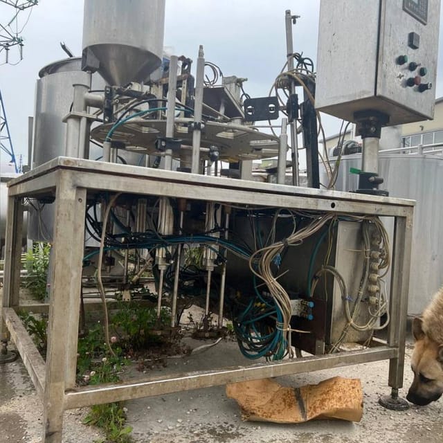 Фасовщик в ванночки инв.12960