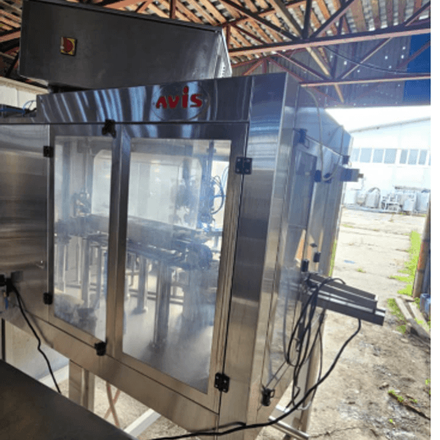 Розлив молока в ПЭТ AVIS инв.11689